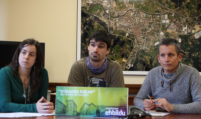 Iberdrolari milioi bat euro ordaintzen dizkio udalak, eta EH Bilduk berriztagarrien alde egin gura du 