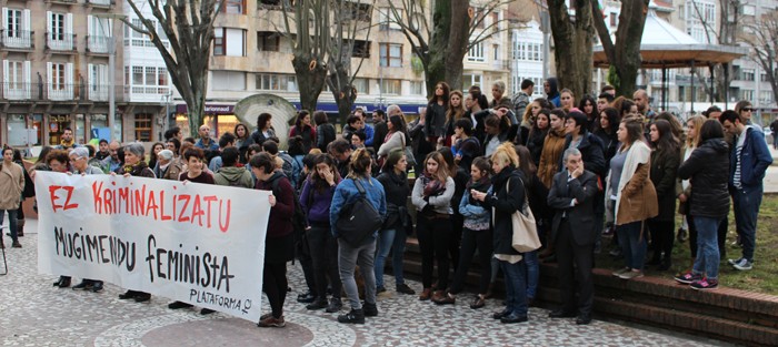 Paul Abasolori Urrezko Baloiaren izendapena kentzea eskatuko dute osoko bilkuran