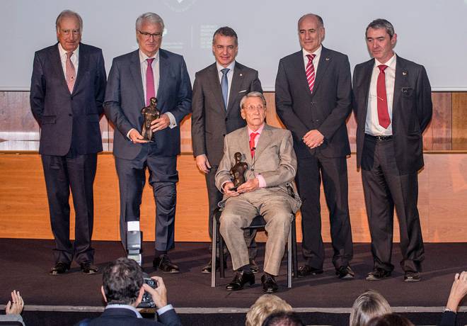 Fernando Capelastegui durangarrak jaso du Ingenia saria