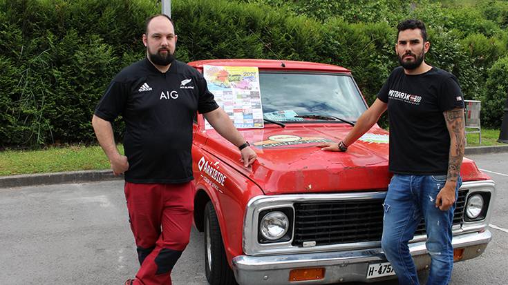 “Azken urteetan, auto klasikoen boom bat izan da hemen, eta orain modan daude ”