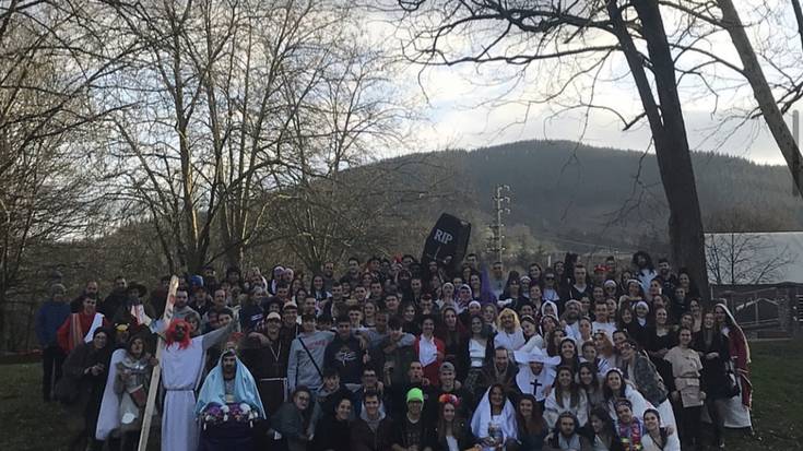 [EGITARAUA]: Otsailaren 18an mozorrotuta ospatuko dute Elorrioko Gaztetxearen 35. urteurrena