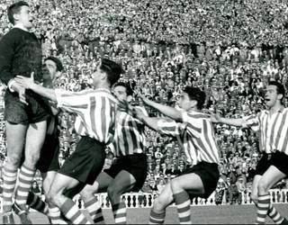 [ARGAZKI GALERIA] Carmelo Cedrun Athleticeko atezain mitikoa hil da