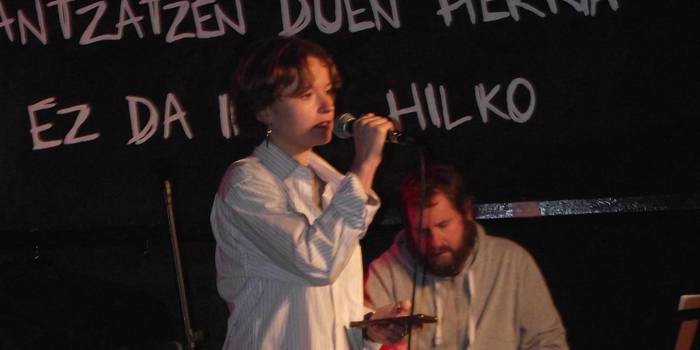 'Bizi sintetikoak' errezital musikatua