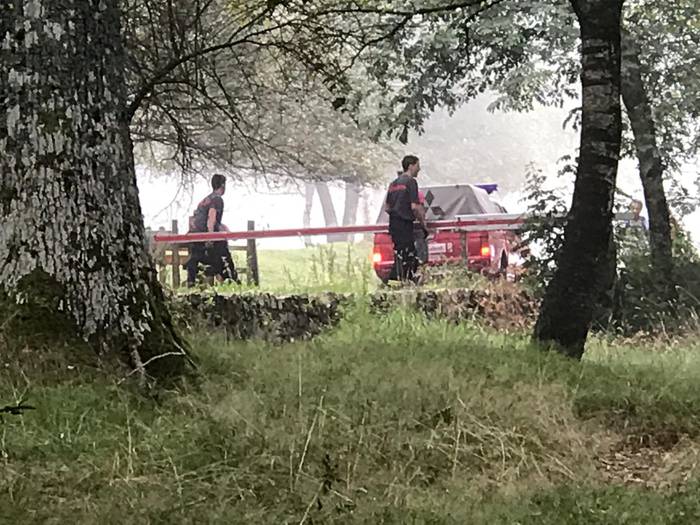 Larrialdi zerbitzuek pertsona bat artatu dute Pol-polen, Anbototik jaisten ari zela ebaki sakon bat egin ostean