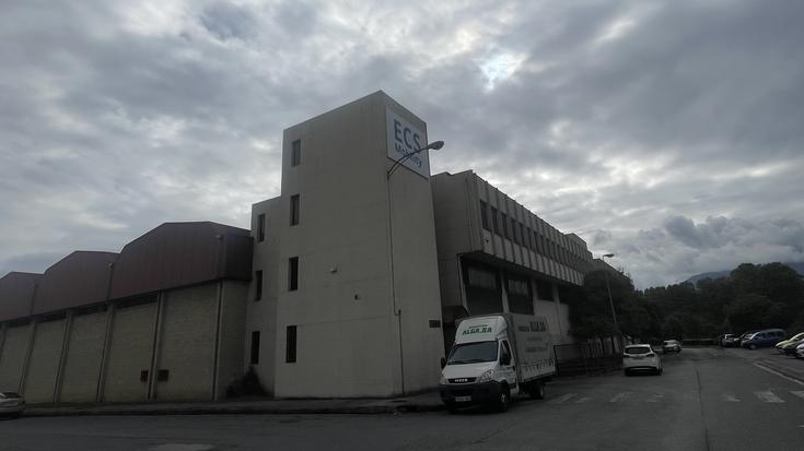 ECS Mobility enpresan lanuzteak egingo dituzte azken kaleratzeak salatzeko