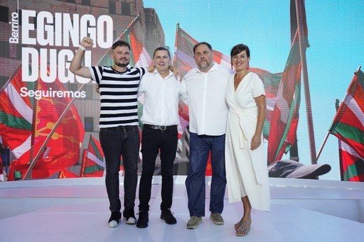 EH Bilduk “eskuin españolari erabakimenik ez ematera” deitu du Durangon
