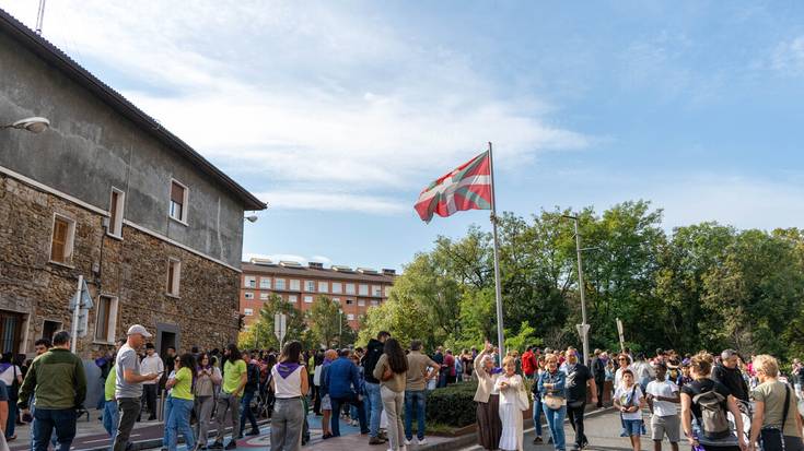 [ARGAZKI GALERIA]: Montoiko ekitaldiarekin lehertu da festa Iurretan