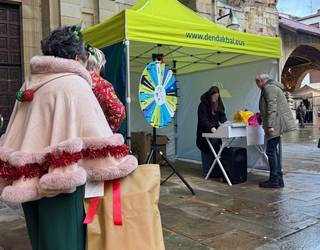 Zozketak eta sari ugari Dendak Bairen Gabonetako kanpainan