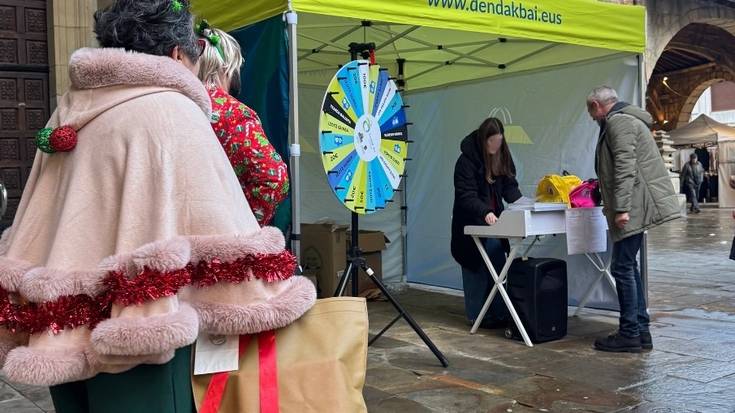 Zozketak eta sari ugari Dendak Bairen Gabonetako kanpainan