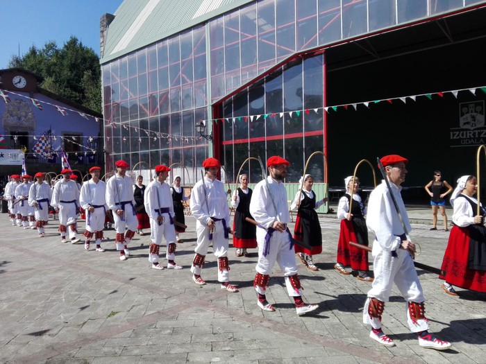 Mendi Gain dantza taldeak 50. urteurrena ospatu du - 3