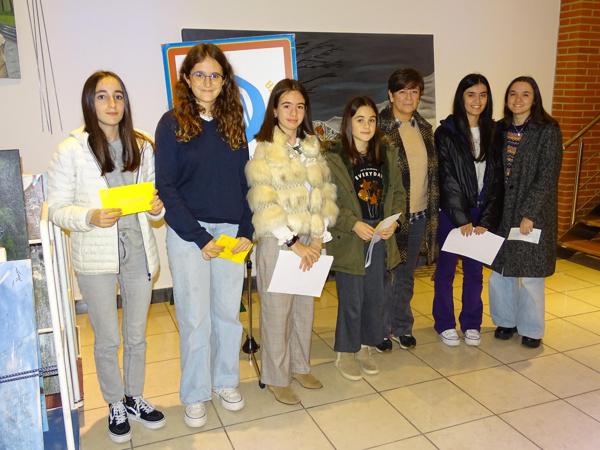 207 parte hartzaile eta 6 irabazle Zornoza Elkarte Artistiko eta Kulturalak antolaturiko idazlan lehiaketan