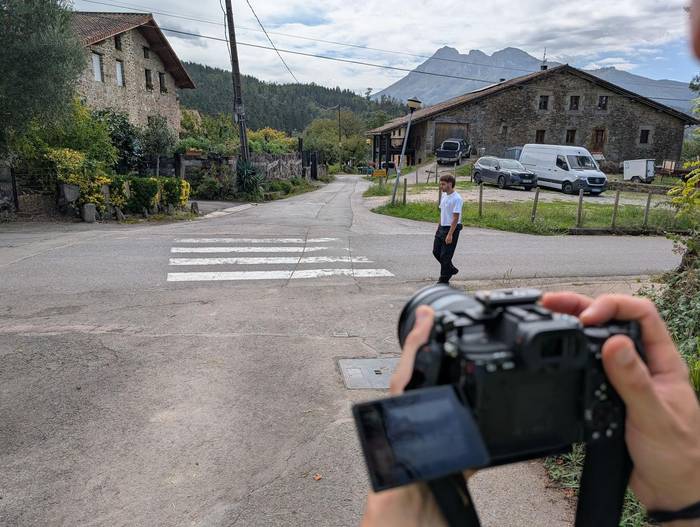 65 urtetik gorako figurante bila dabiltza 'Mintzo zen' film laburraren grabaketarako