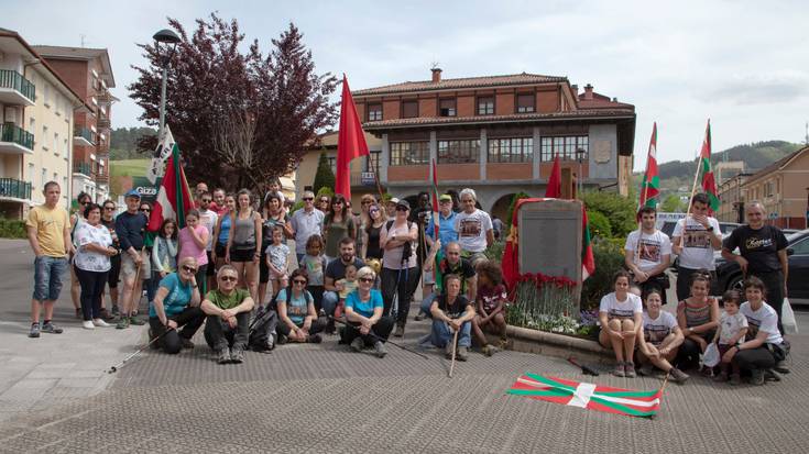 Euskal Herriko gudariak eta milizianoak gogoratuko dituzte Castet Egunean